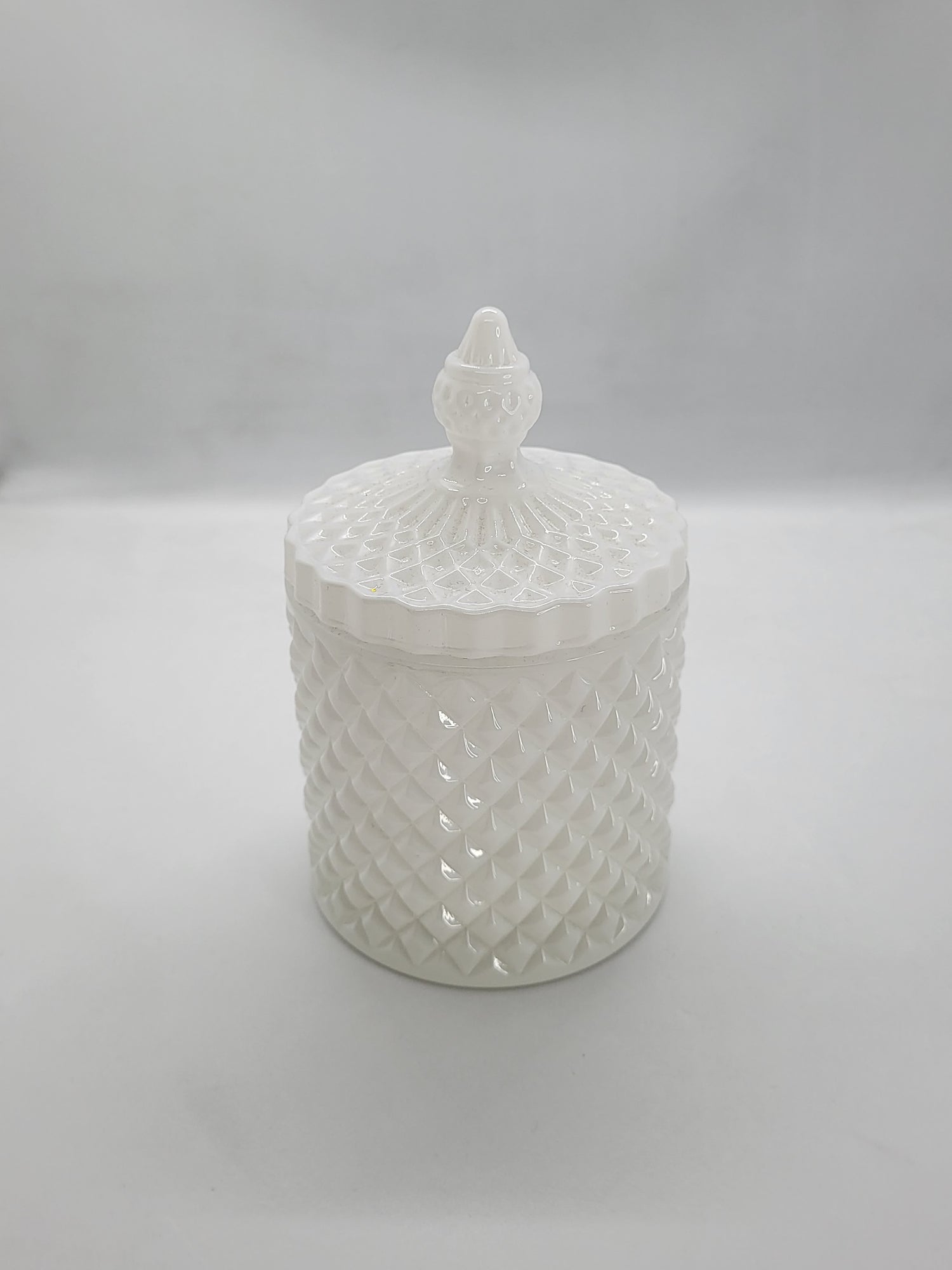 Crown Geo's Gloss white