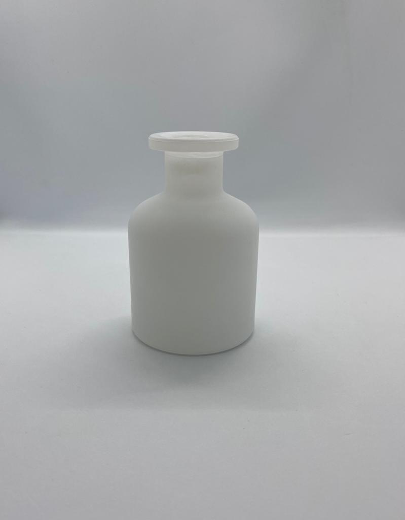 White Bohemian Diffuser Bottle (150ml)