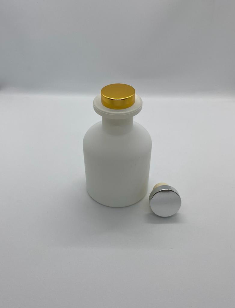 White Bohemian Diffuser Bottle (150ml)