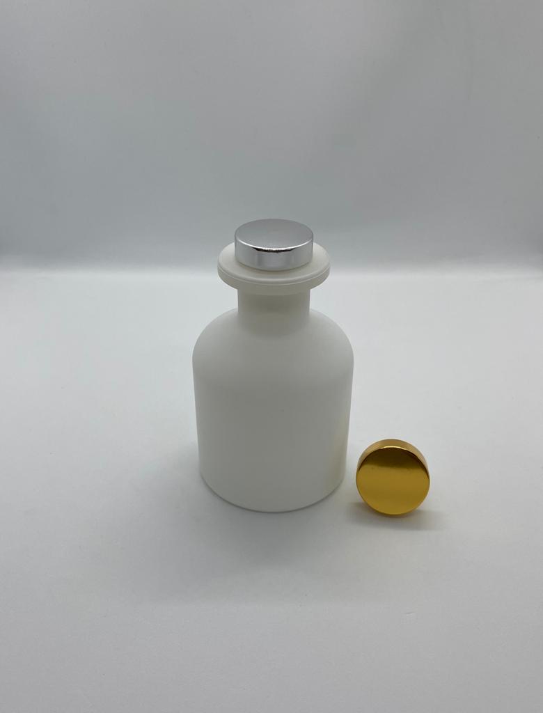 White Bohemian Diffuser Bottle (150ml)