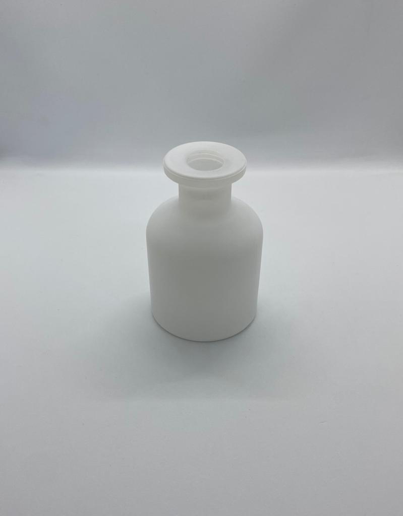 White Bohemian Diffuser Bottle (150ml)